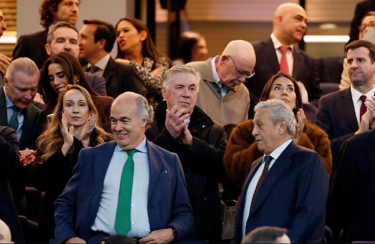 开云体育下载-安帅晒观赛皇马欧冠:难忘的欧冠之夜,祝皇马接下来一切顺利